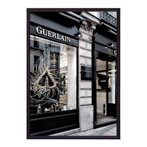 Постер в рамке Витрина Guerlain 50х70 см в Самура